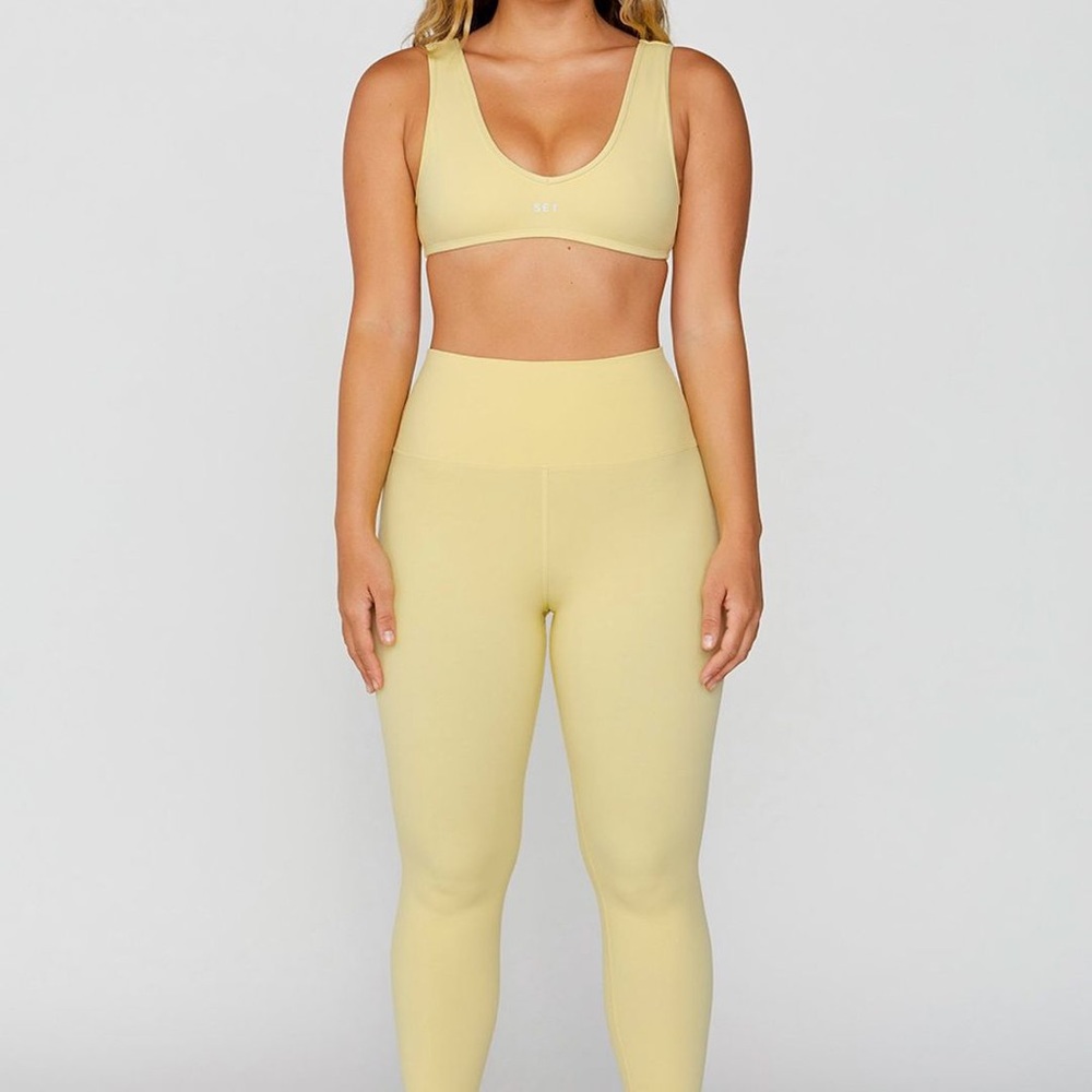 LIKE NEW SET ACTIVE SPORTBODY in Palmer ENTIRE SET!!!!